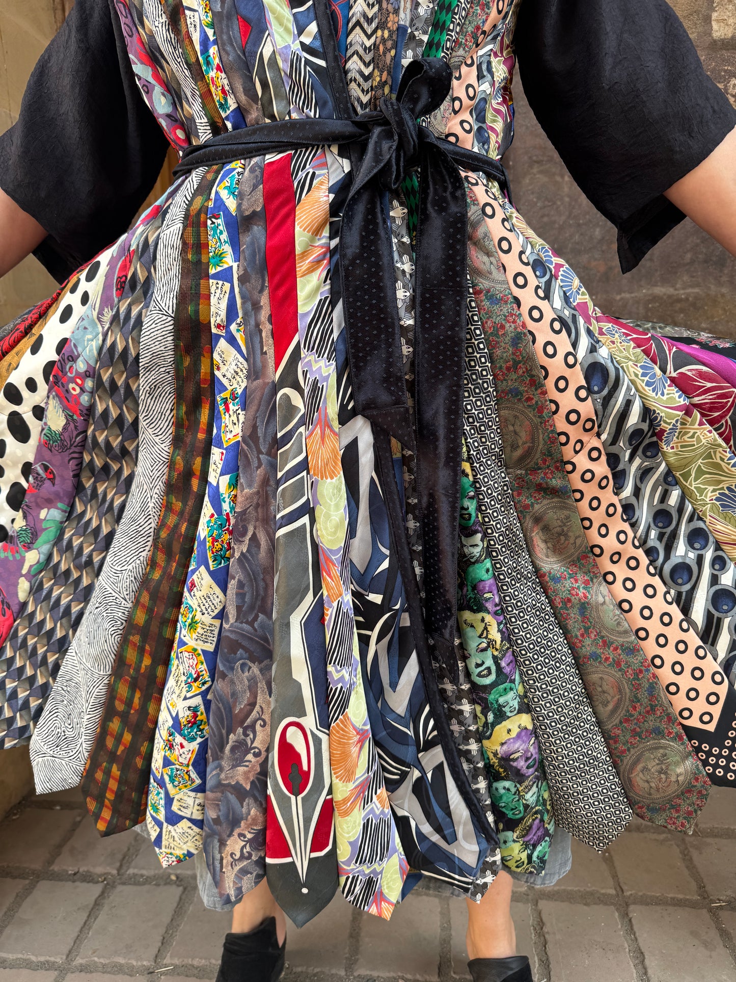 SILK TIE VEST