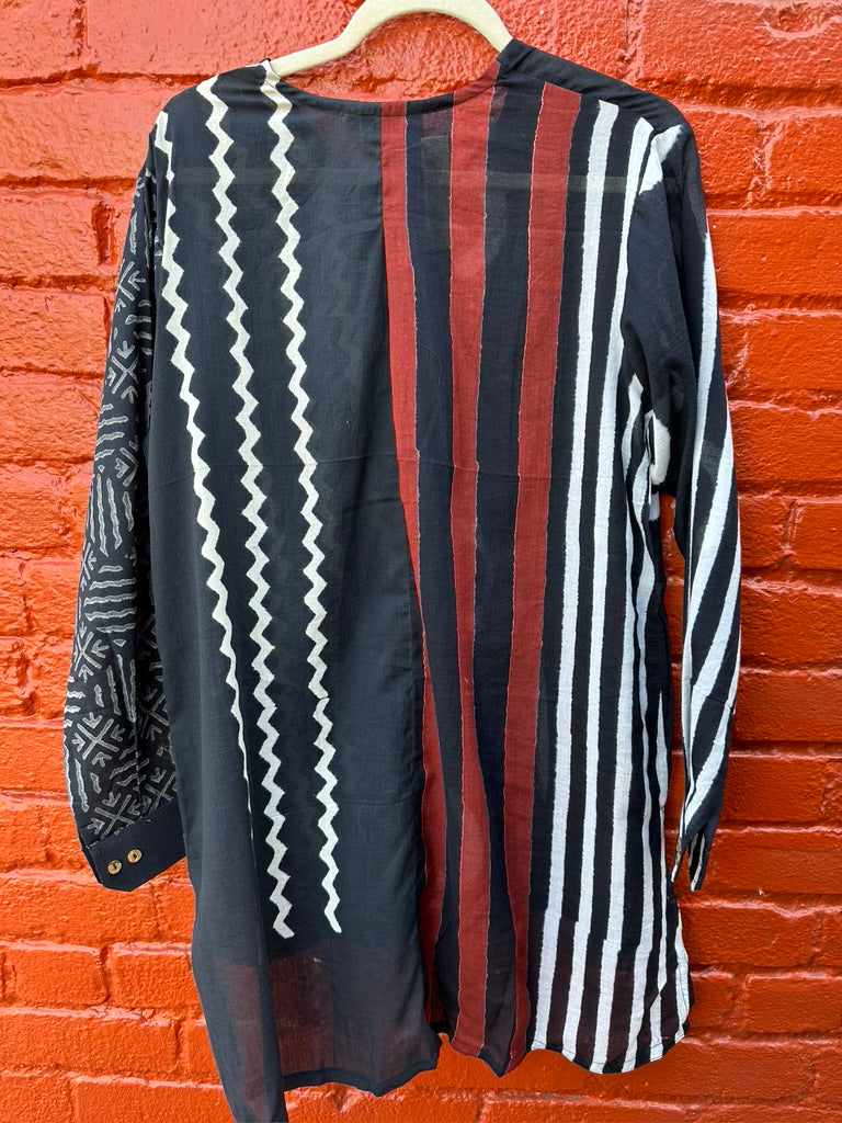 BOLD GEO EAST WEST SHIRT