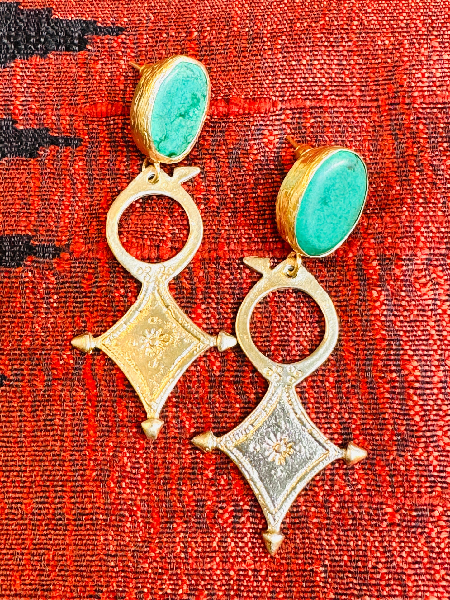 TRIBAL IN GOLD EARRINGS