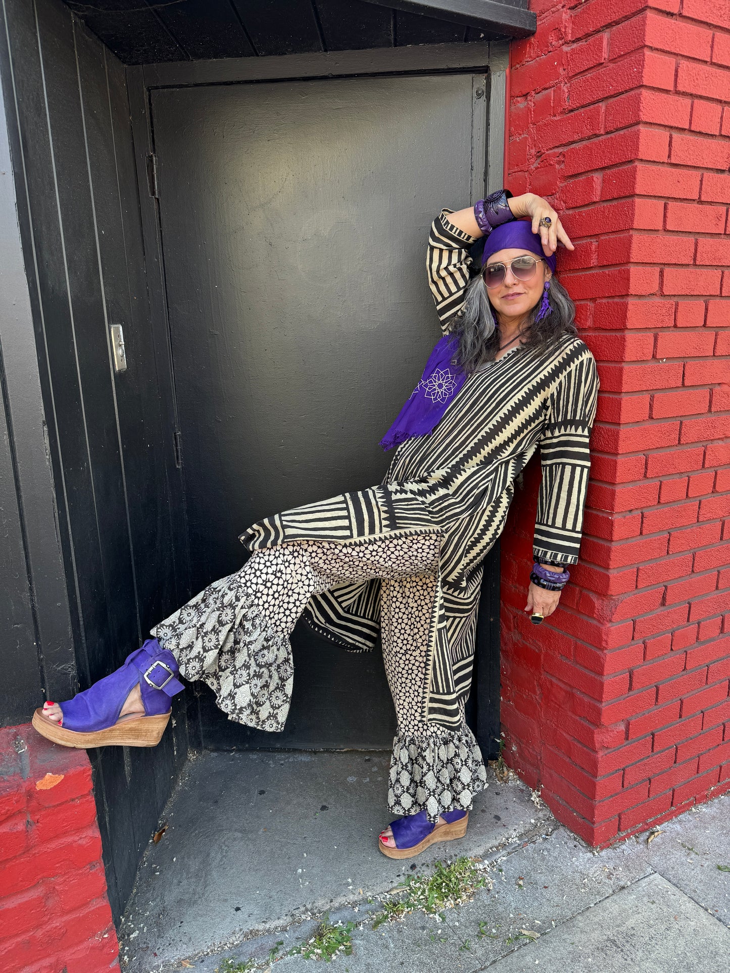 BLACK & WHITE MAXI KURTI