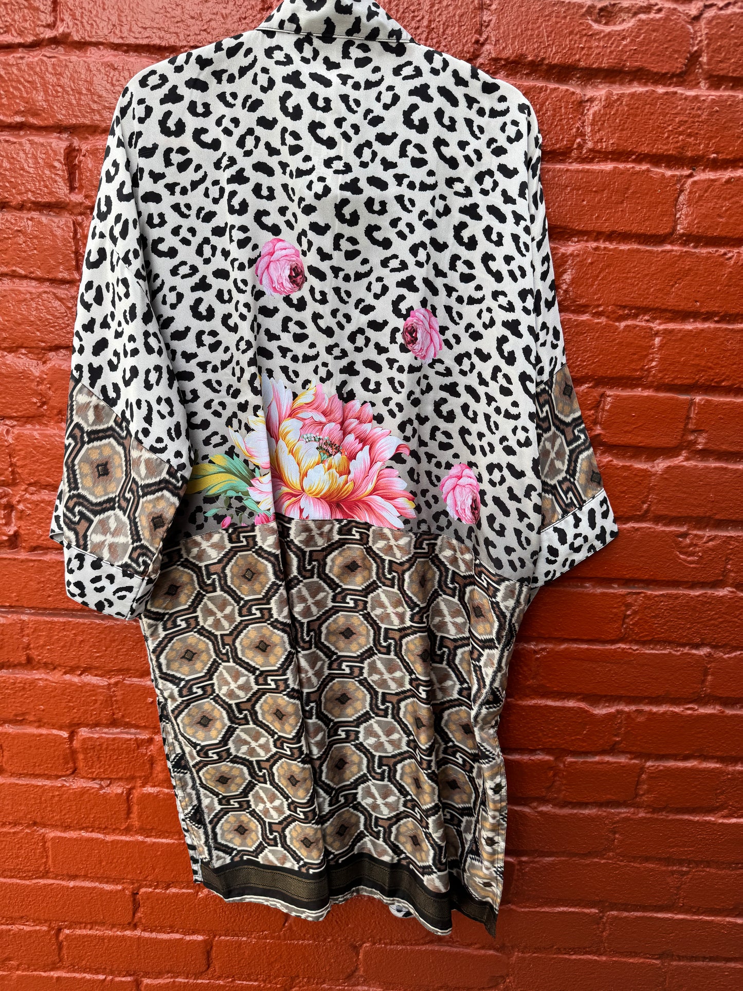 WINTER SAFARI LONG KIMONOS