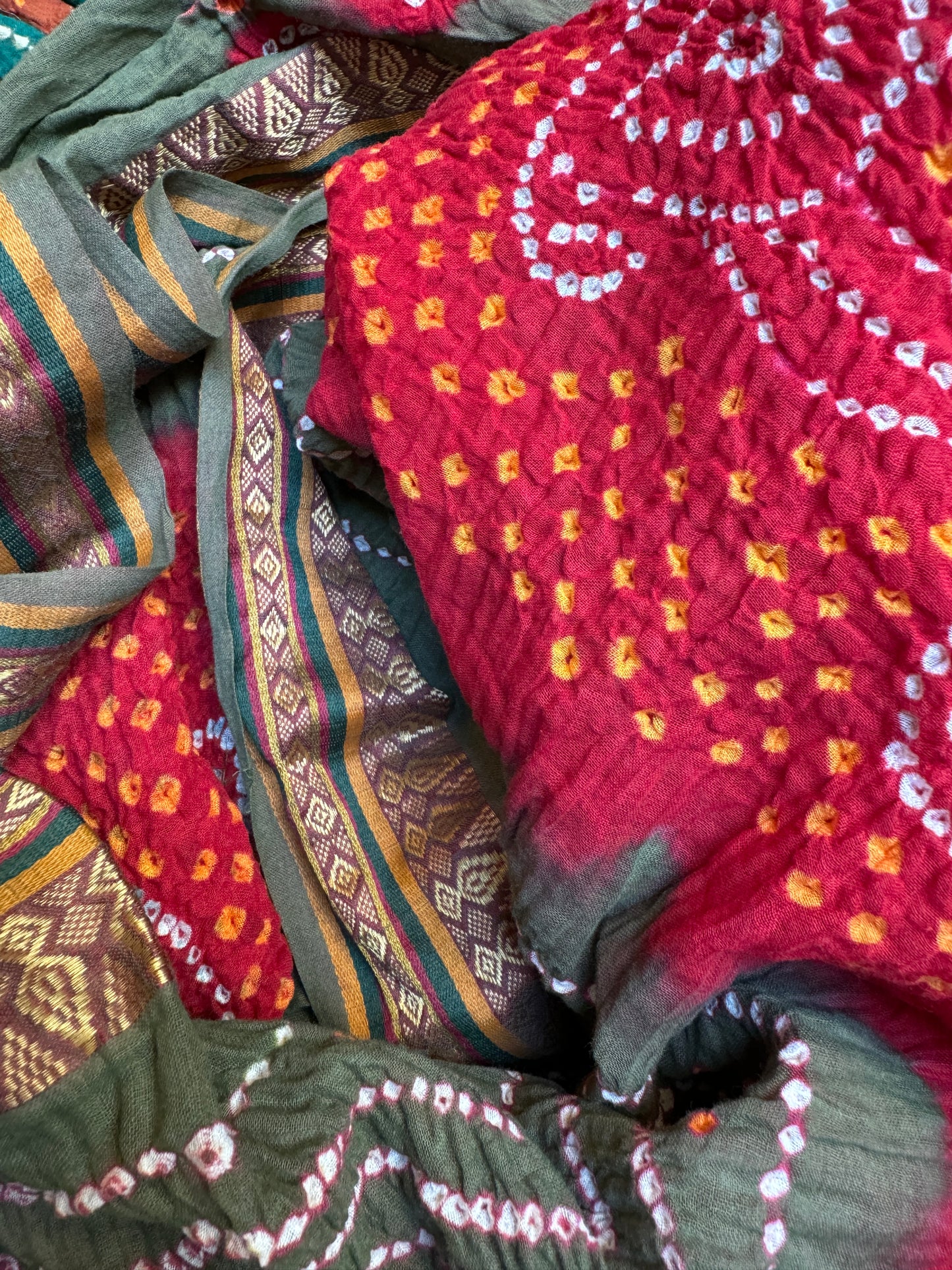 COTTON BANDHANI SHAWLS AUTUMN PALETTE