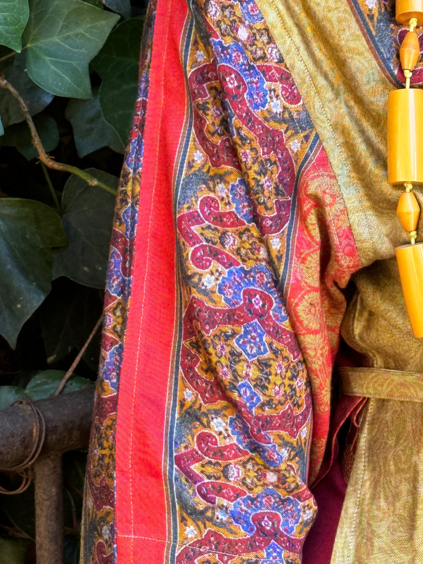 DOUBLE SIDED REVERSIBLE KIMONOS