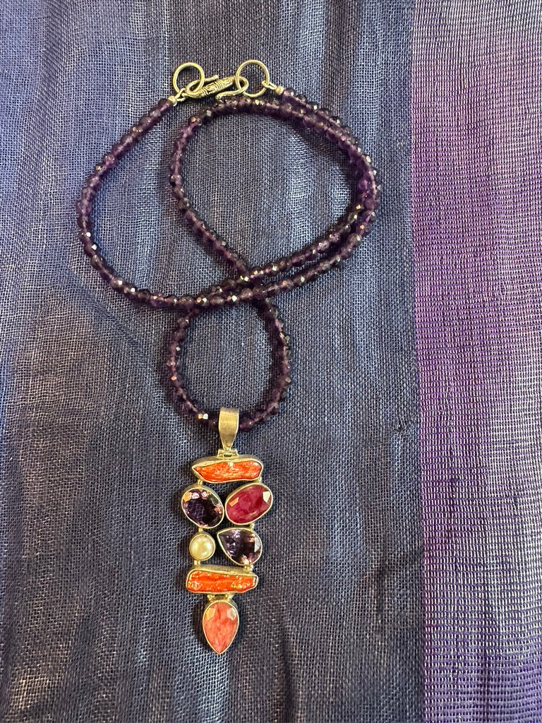 CAIRN MOSAIC NECKLACE