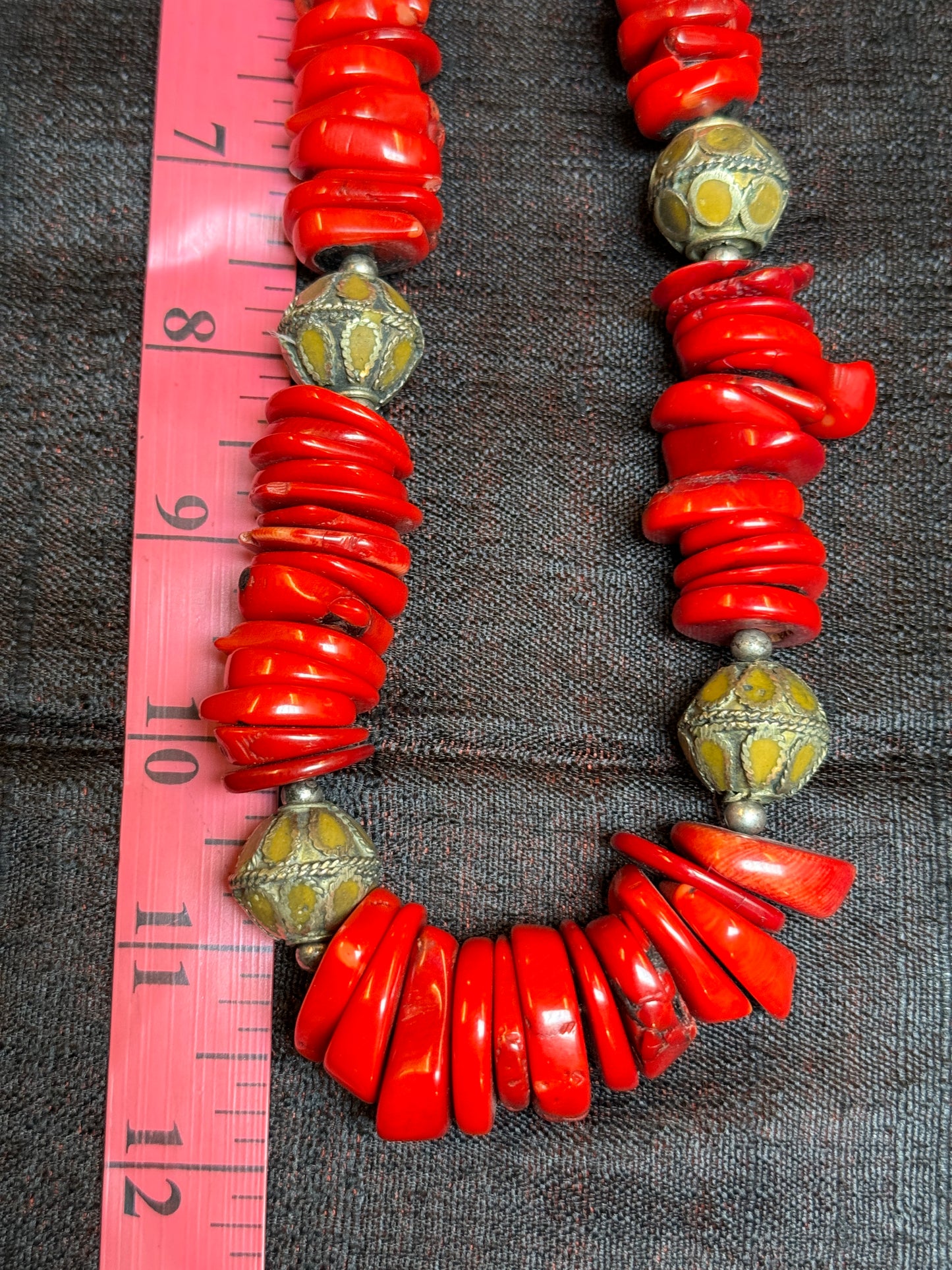 CORAL FOR QUEENS NECKLACES