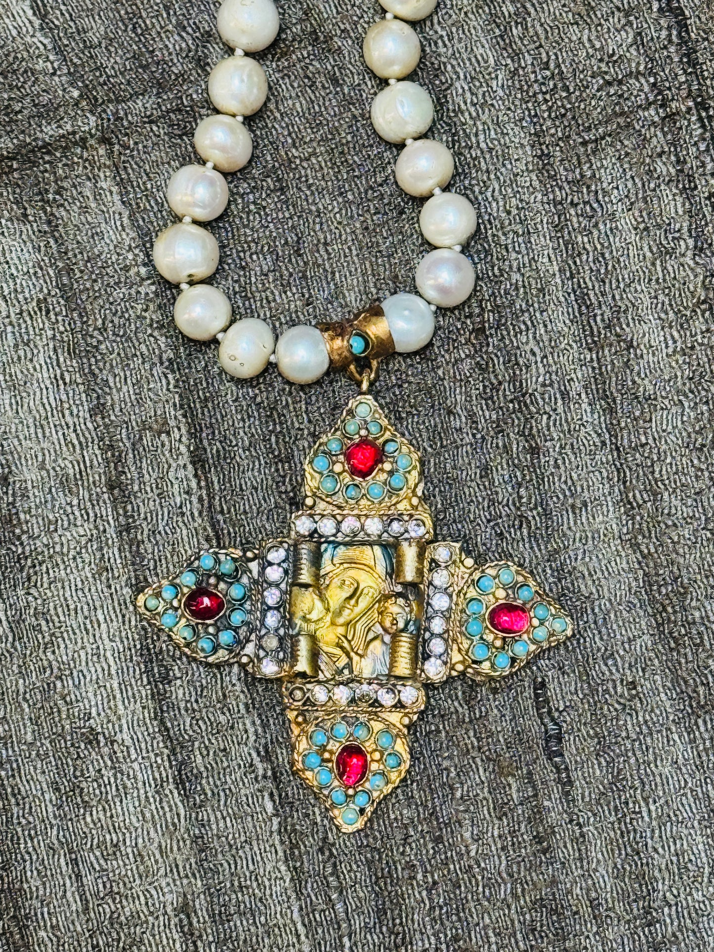 CRUSTY CRUCIFIX PEARL NECKLACES