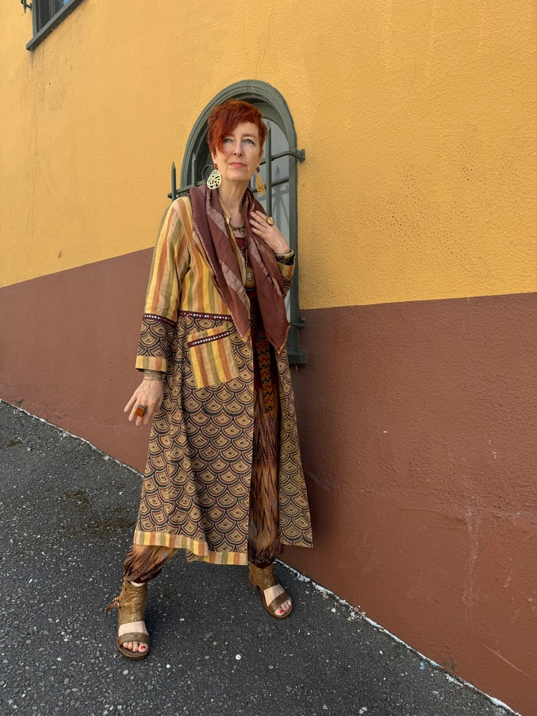 WOMAN OF WHEAT COAT DRESS