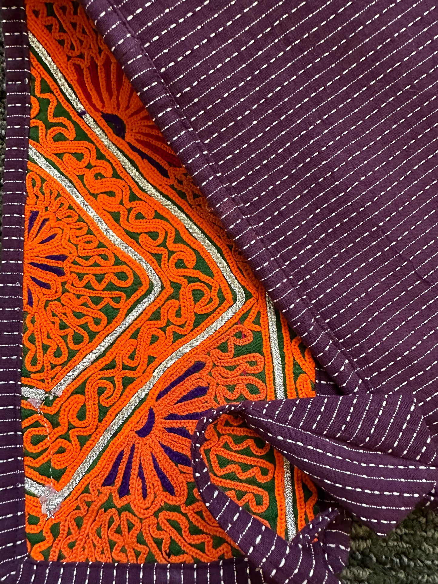 EMBROIDERED CUMMERBUNDS