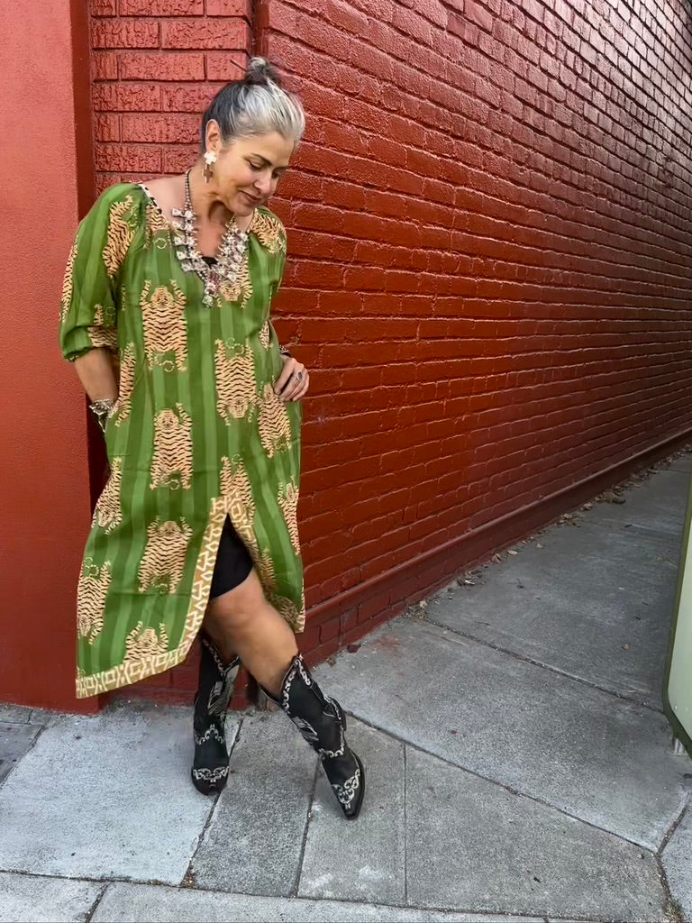 TIGER TUNIC DRESS