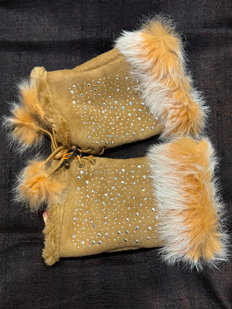 FINGERLESS & FURRYFUL GLOVES