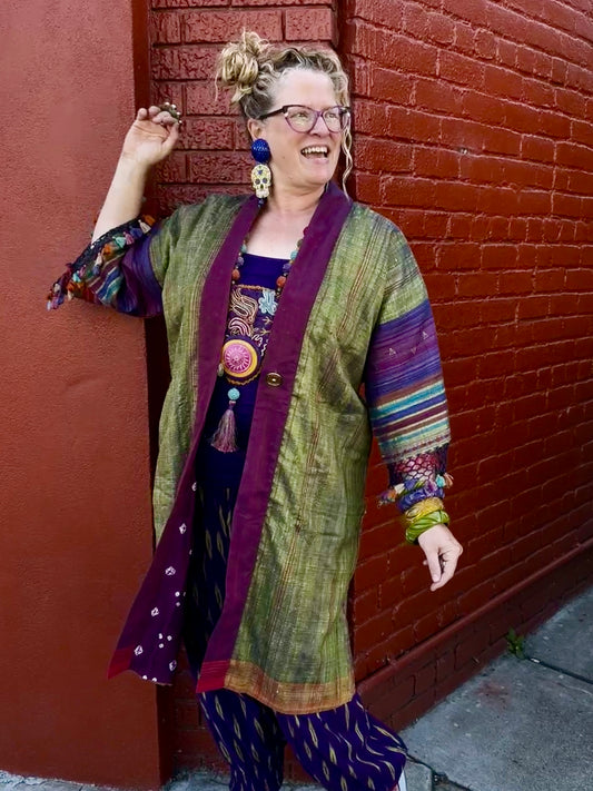 MOSS MAHARANI BUTTON KIMONO