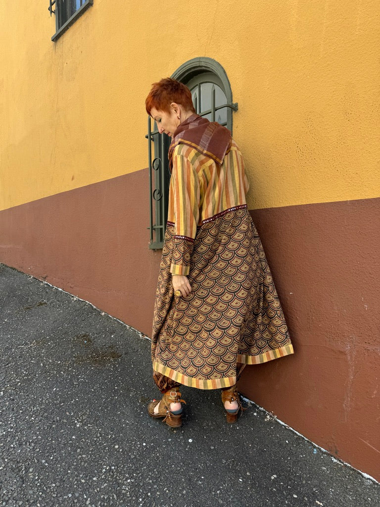 WOMAN OF WHEAT COAT DRESS