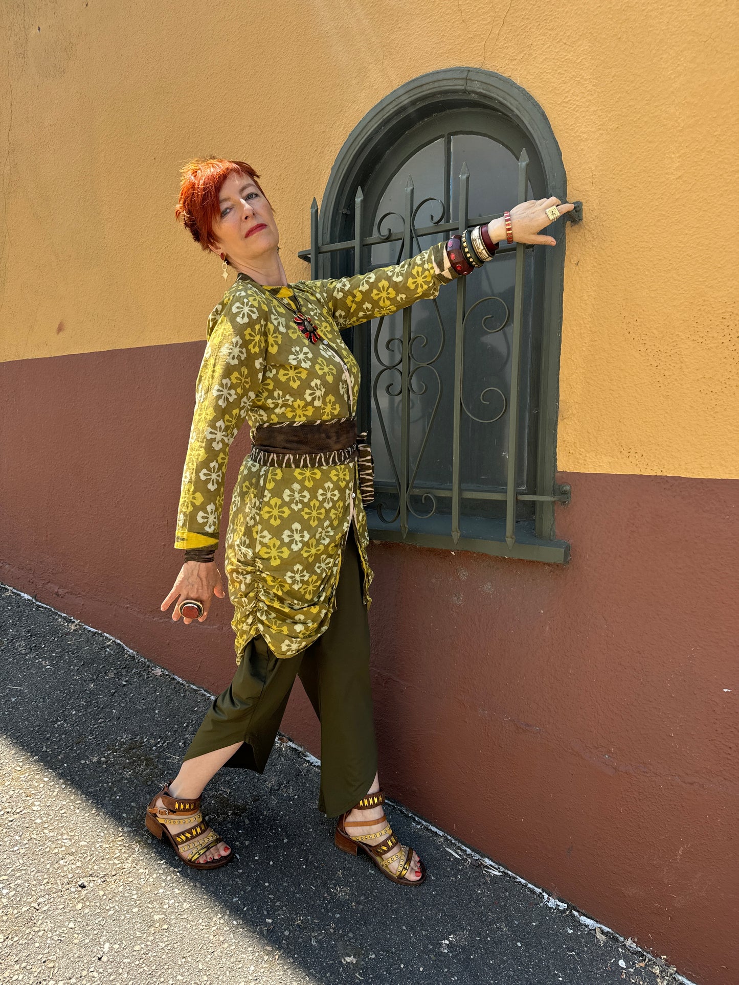 KETANJI COAT OLIVE BATIK