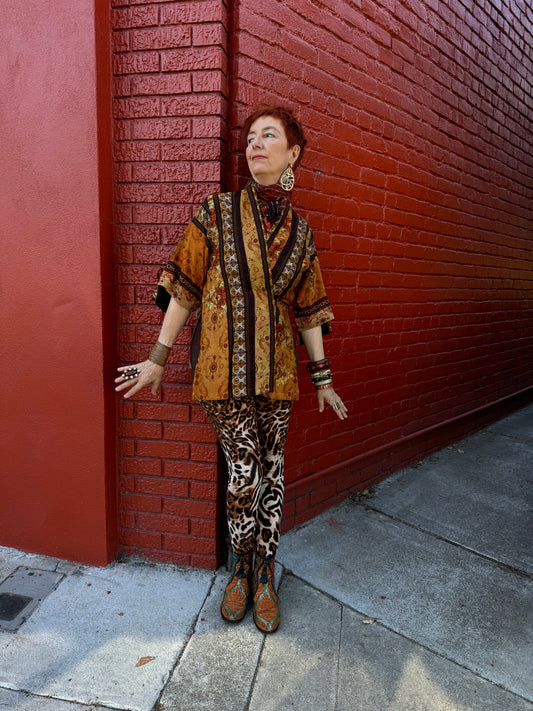 DOUBLE SIDED REVERSIBLE KIMONOS