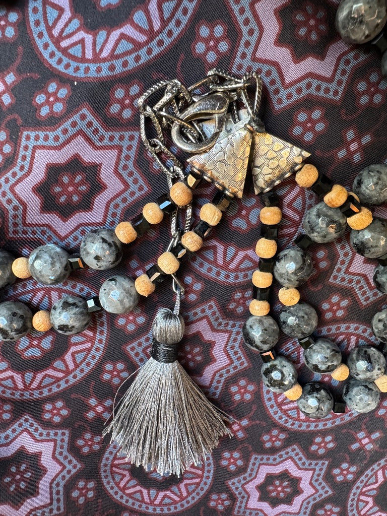 GANDOLF THE GREY KUTCHI TRIBAL BUTTON NECKLACE