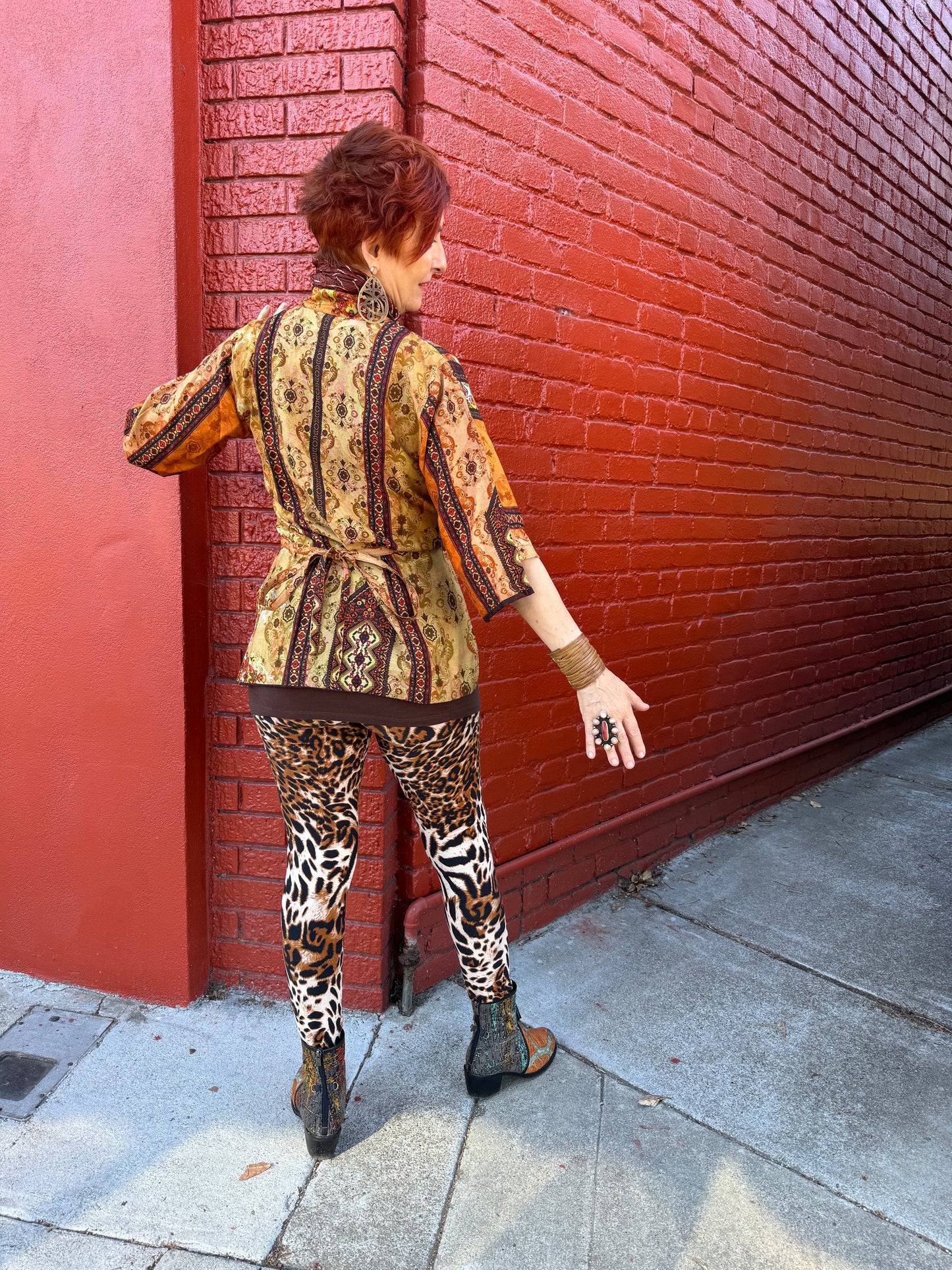 DOUBLE SIDED REVERSIBLE KIMONOS