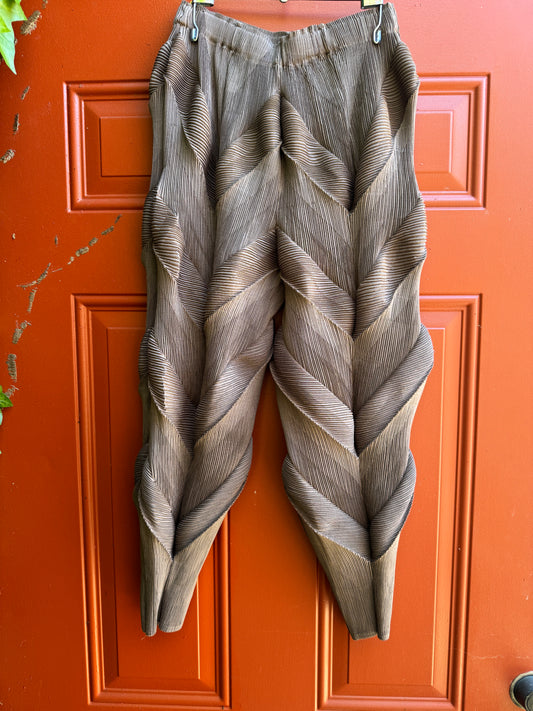 THREE SHADES OF GREY KABUKI PANTS