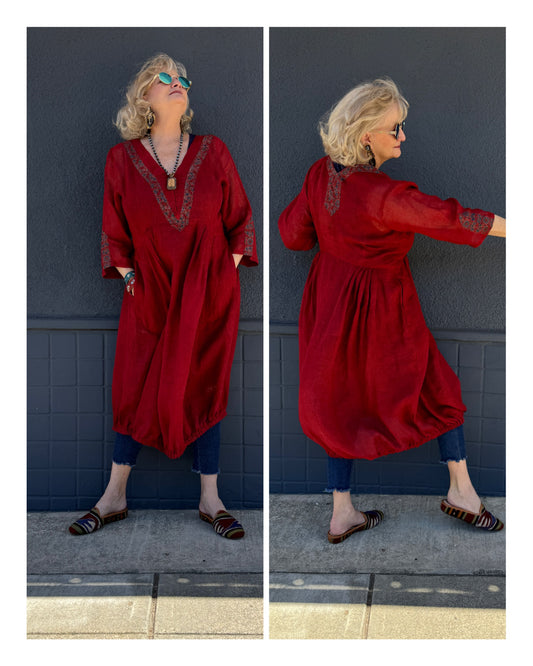 THAT DRESS RED LINEN