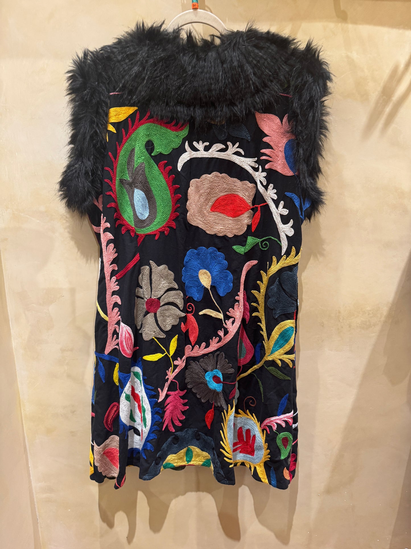 SUZANI VEST COAT