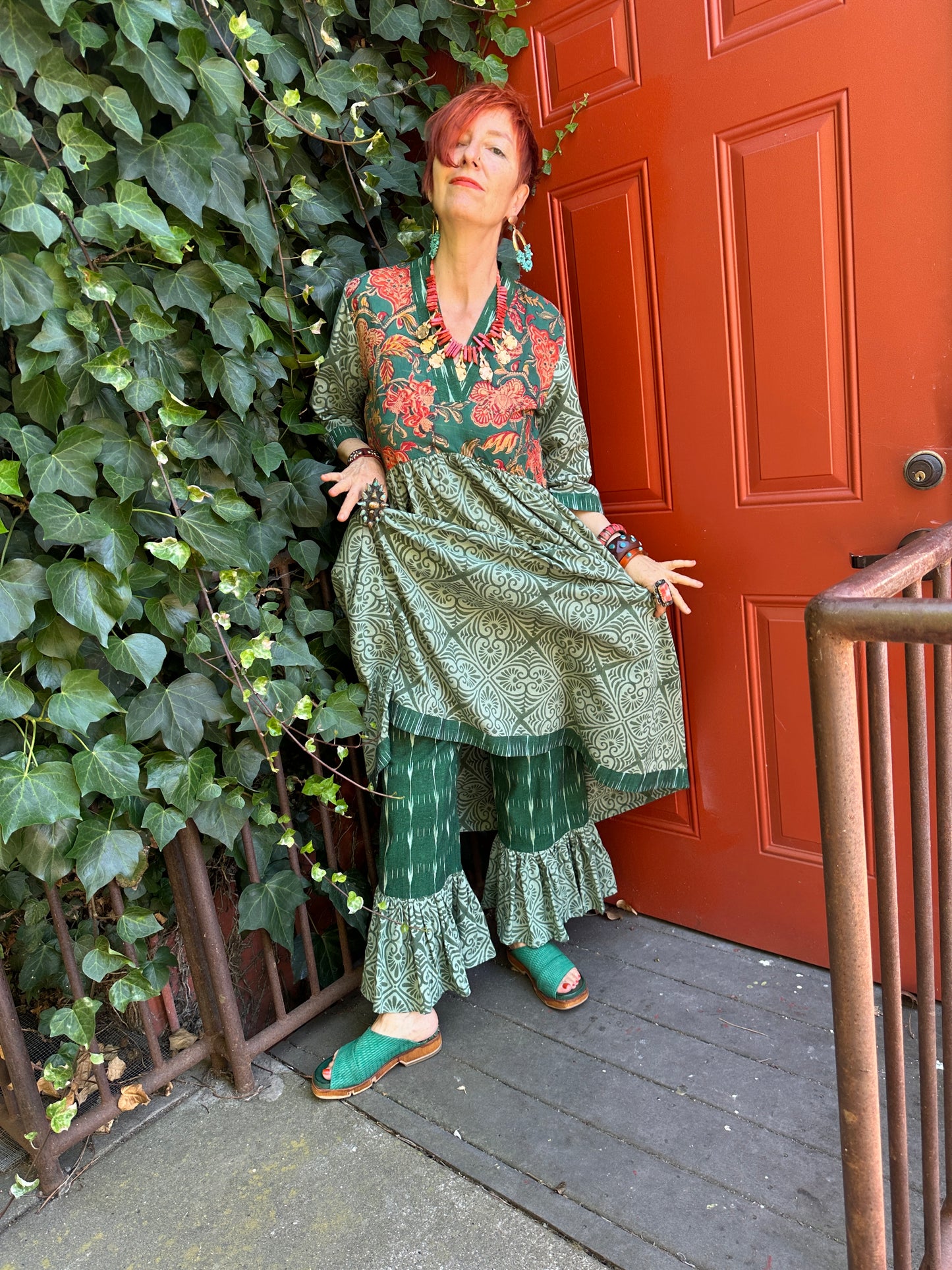 JUNGLE GREEN RUFFLE PANT
