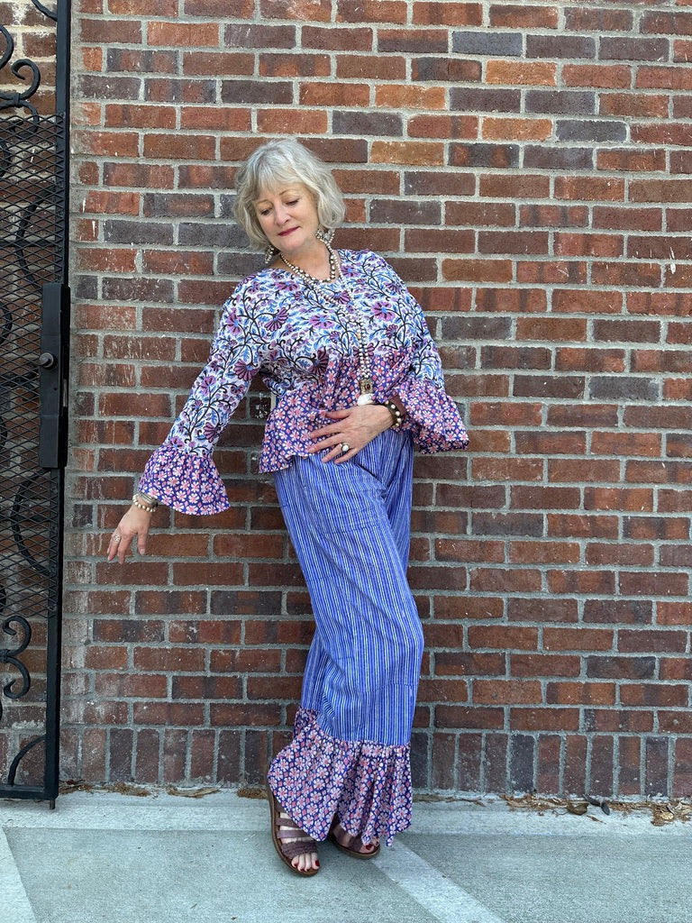 RUFFLE TOP CORNFLOWERS