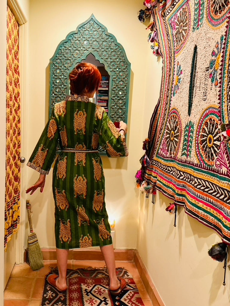 KIMONO ROBE
