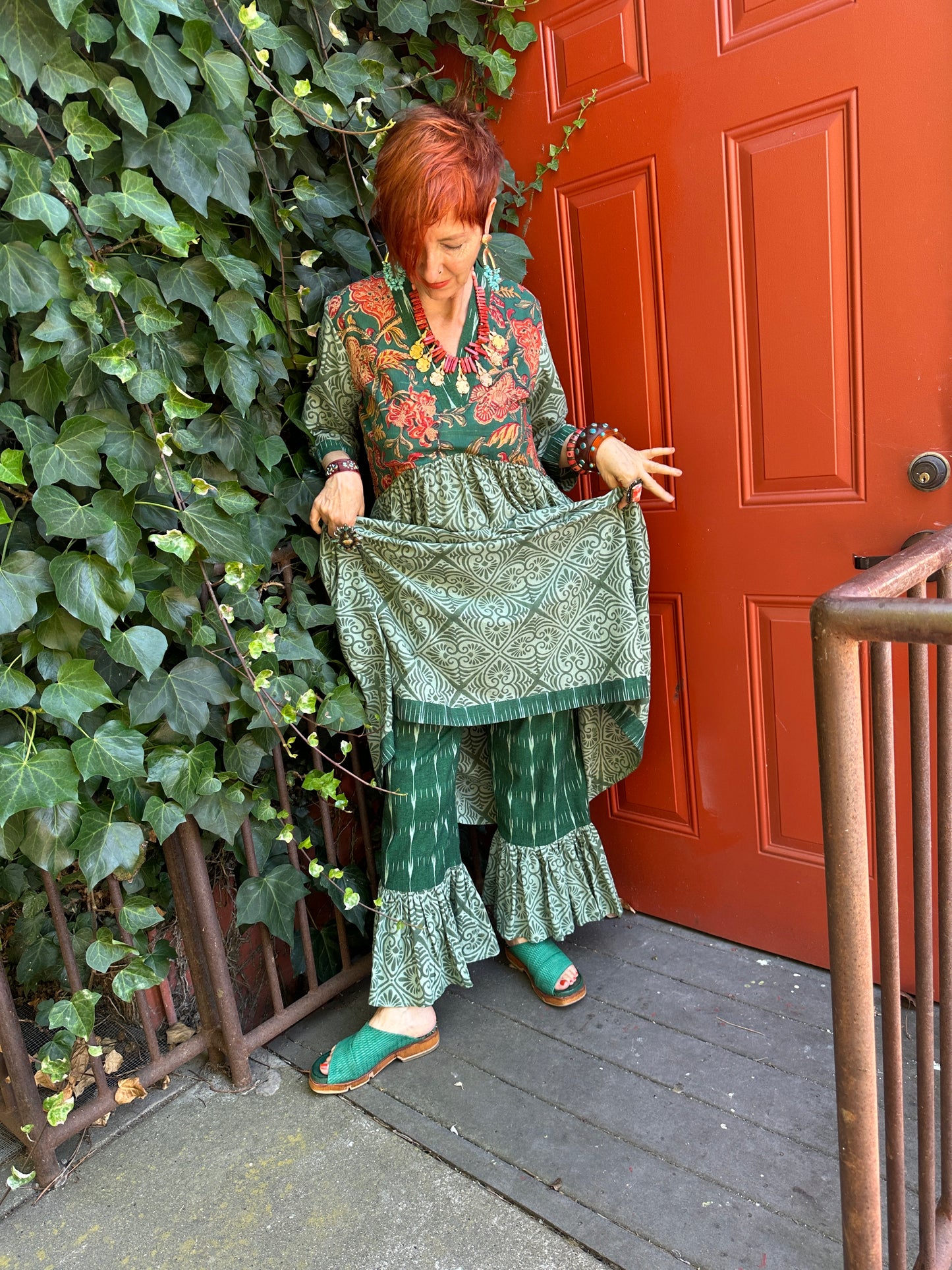 JUNGLE GREEN RUFFLE PANT