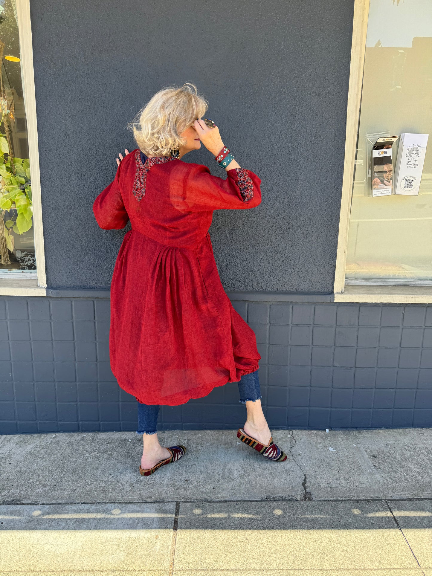 THAT DRESS RED LINEN