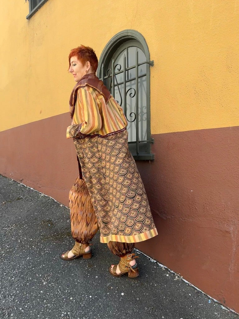 WOMAN OF WHEAT COAT DRESS