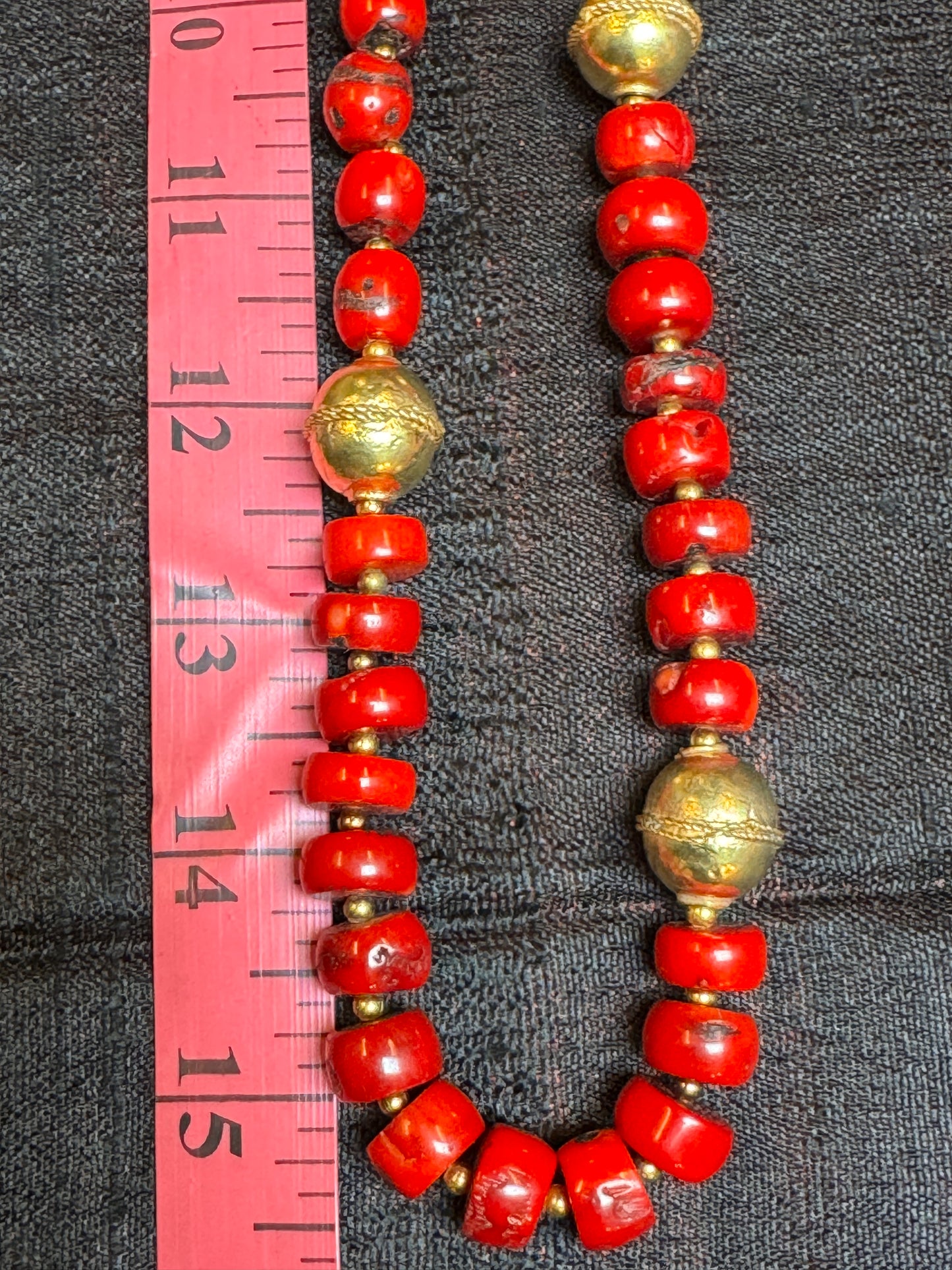 CORAL FOR QUEENS NECKLACES