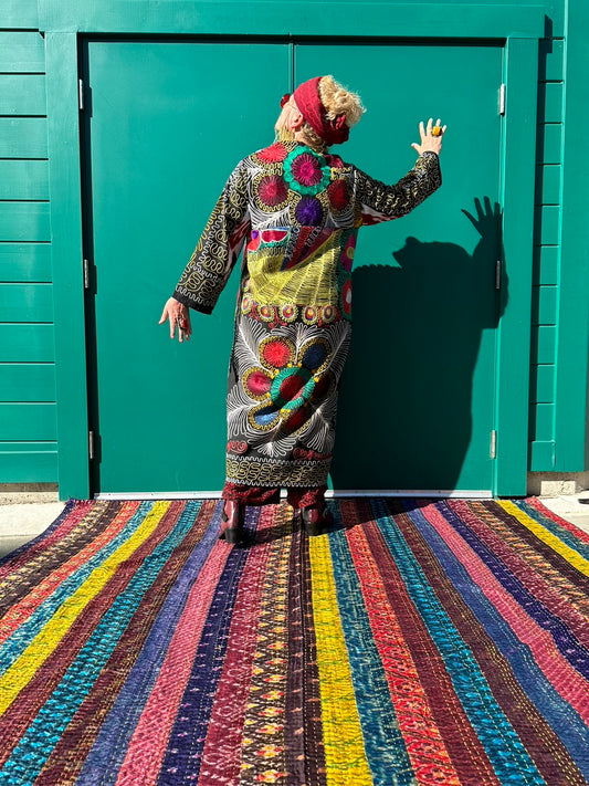 OH MY SUZANI IKAT KAFTAN