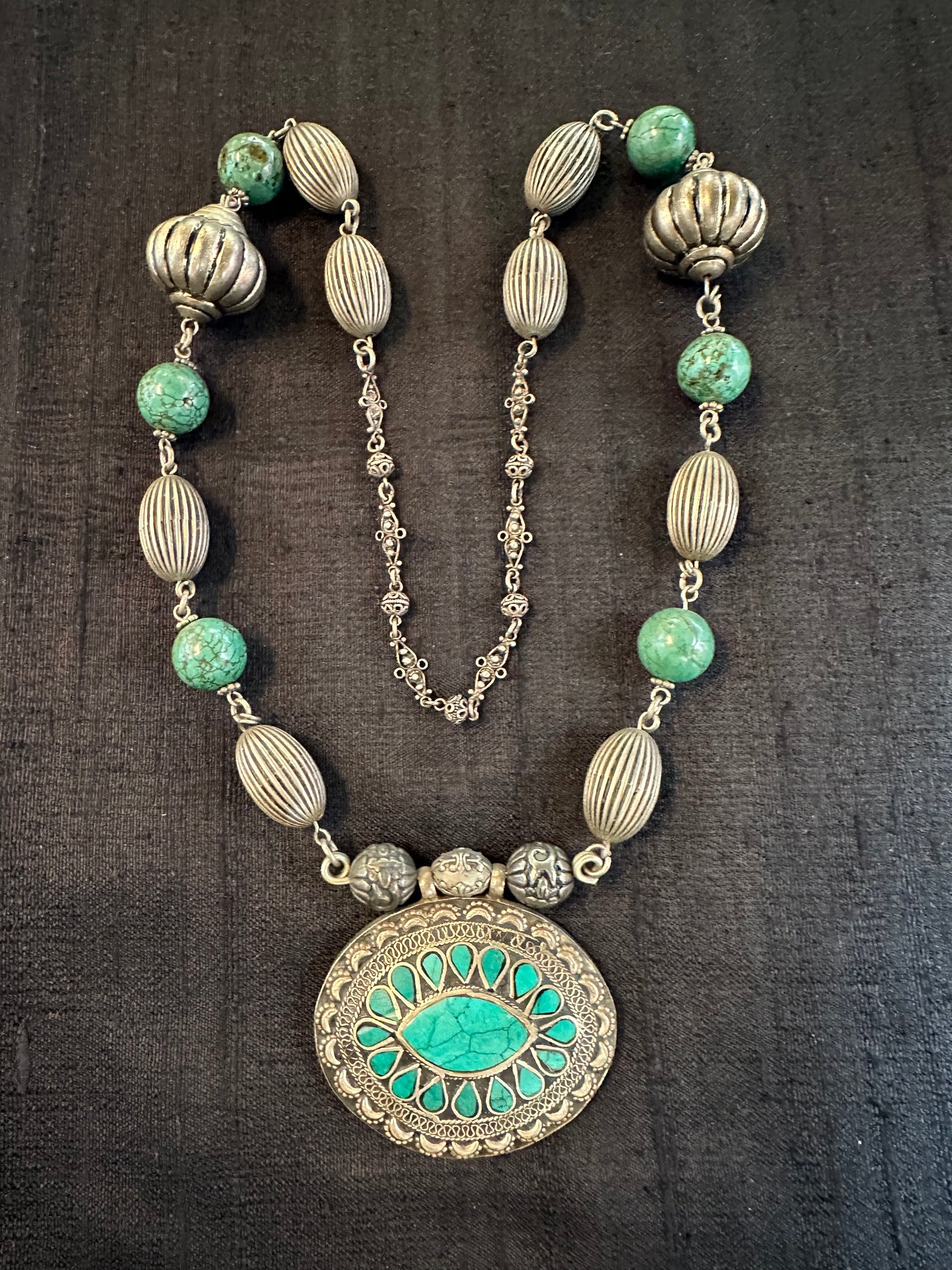 STARGA TURQUOISE NECKLACE