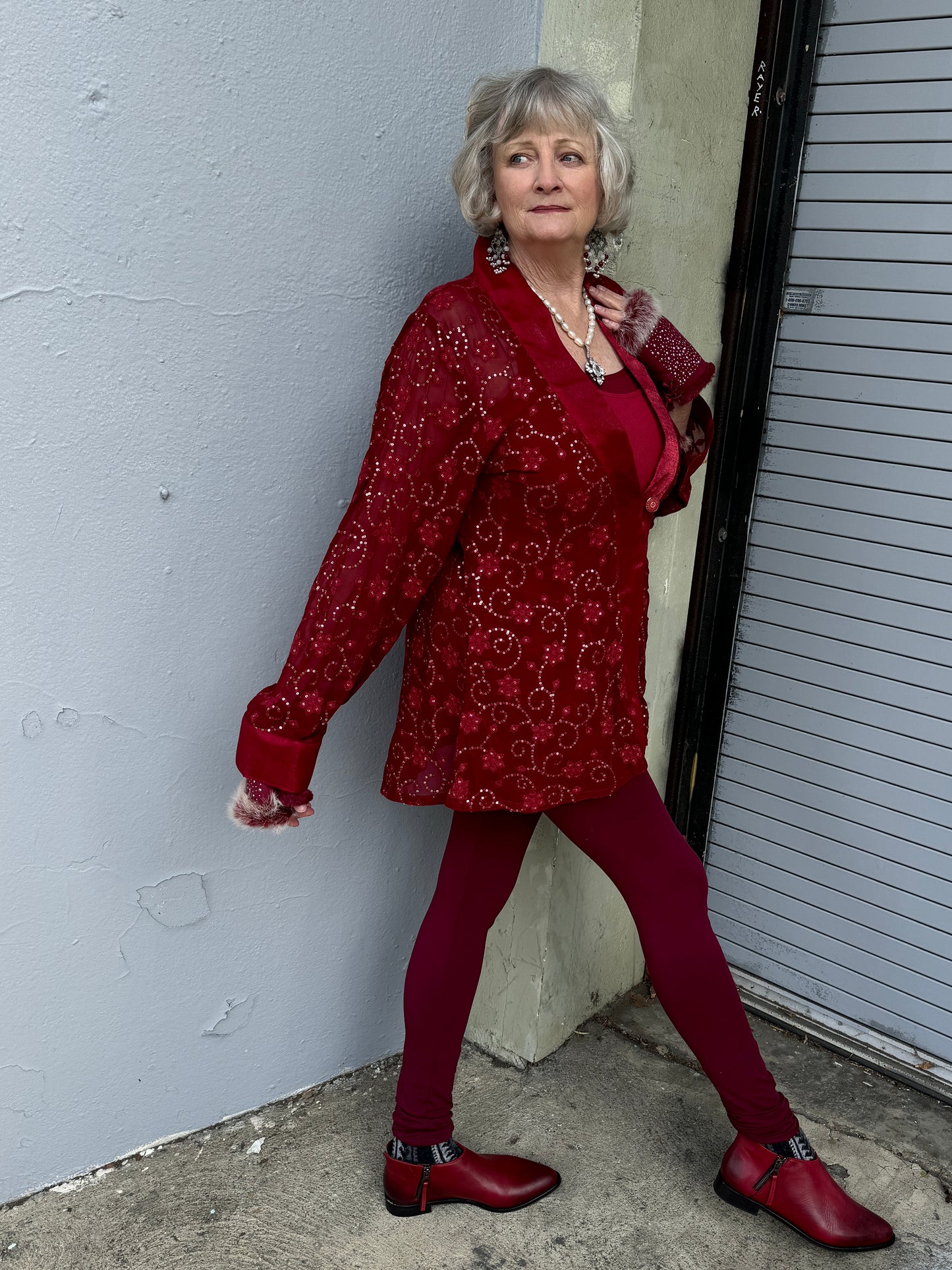 HO-HO-HOLLY BERRY SWING JACKET
