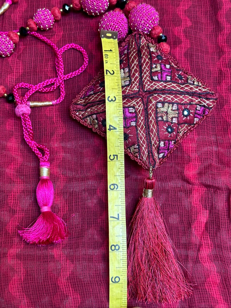 PINK PILLOW TALK NECKLACE