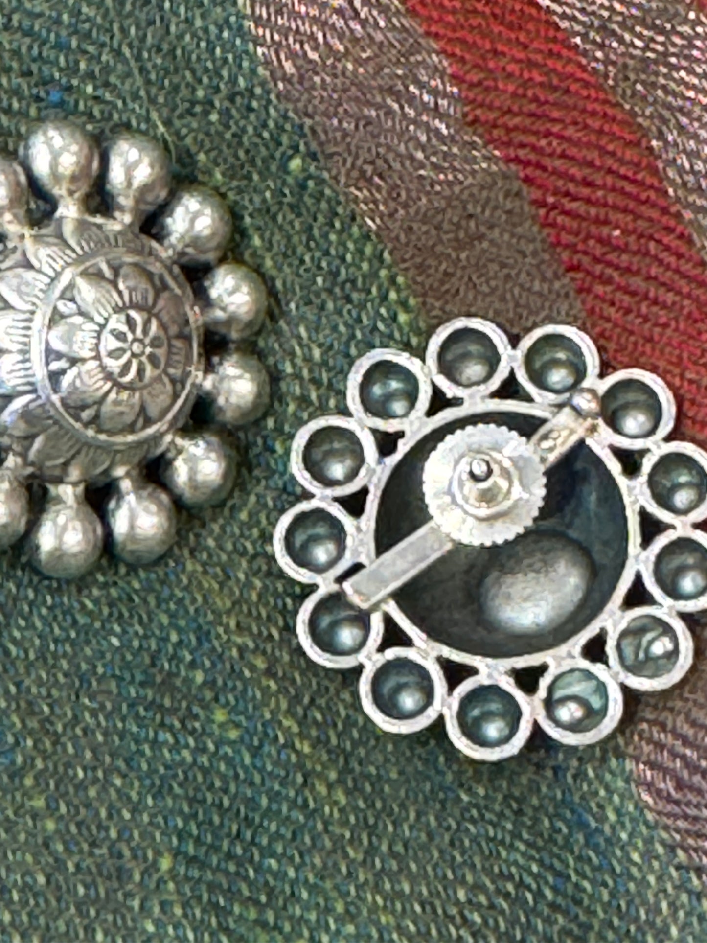WAGON WHEEL POST EARRINGS