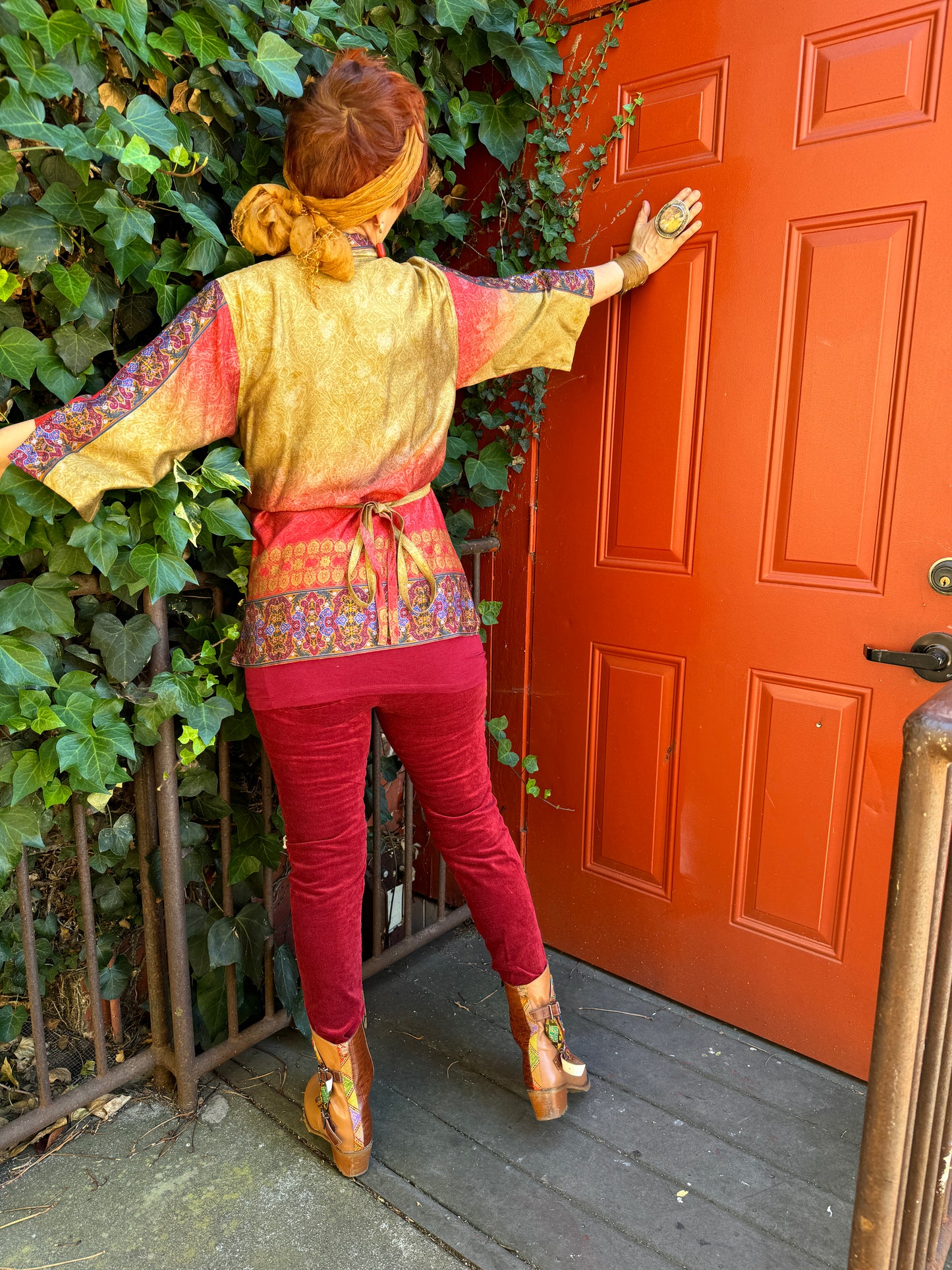 DOUBLE SIDED REVERSIBLE KIMONOS