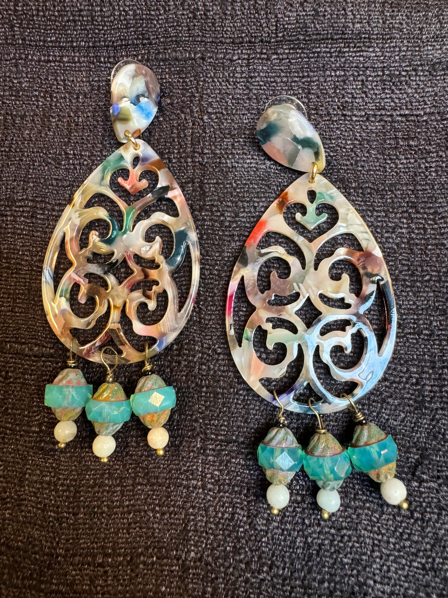 IVORY RESIN CHANDELIER EARRINGS