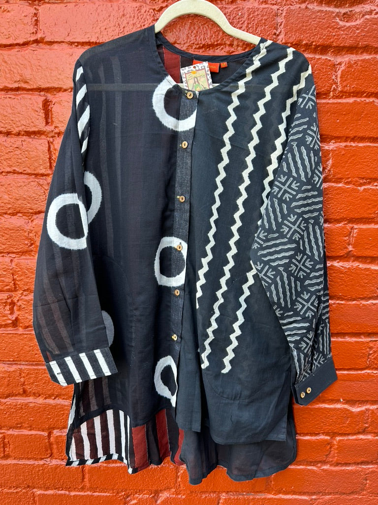 BOLD GEO EAST WEST SHIRT