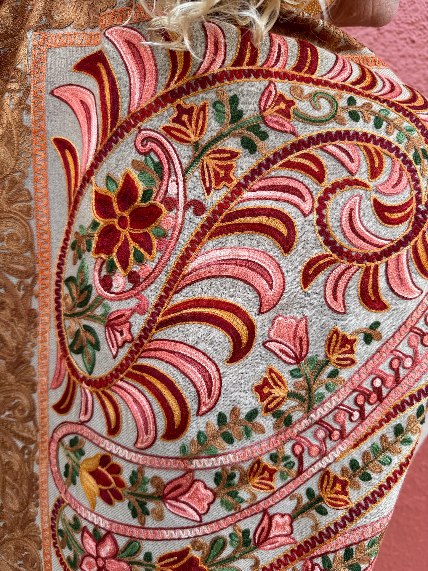 GOLDEN SPRING PAISLEY SHAWL