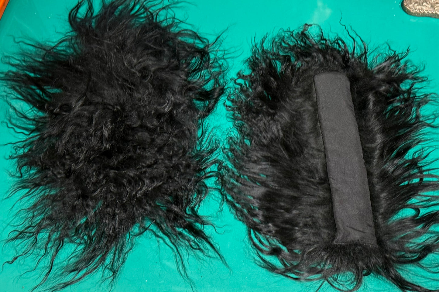 MONGOLIAN CURLY LAMB CUFFS