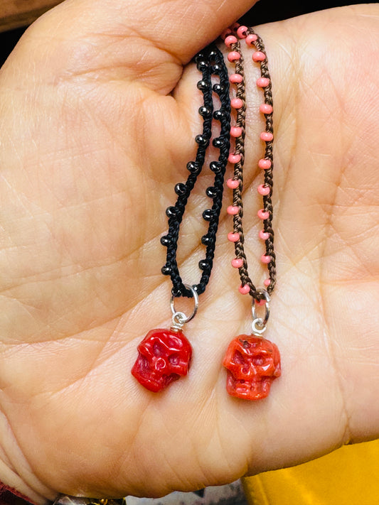 TEENY TINY SCARY SKULLS