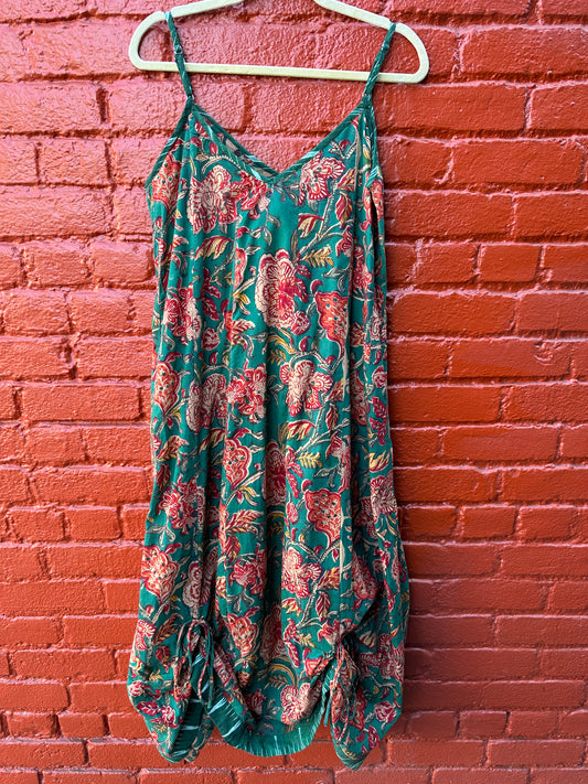 CURTAIN CALL SLIP DRESS JUNGLE FLOWER
