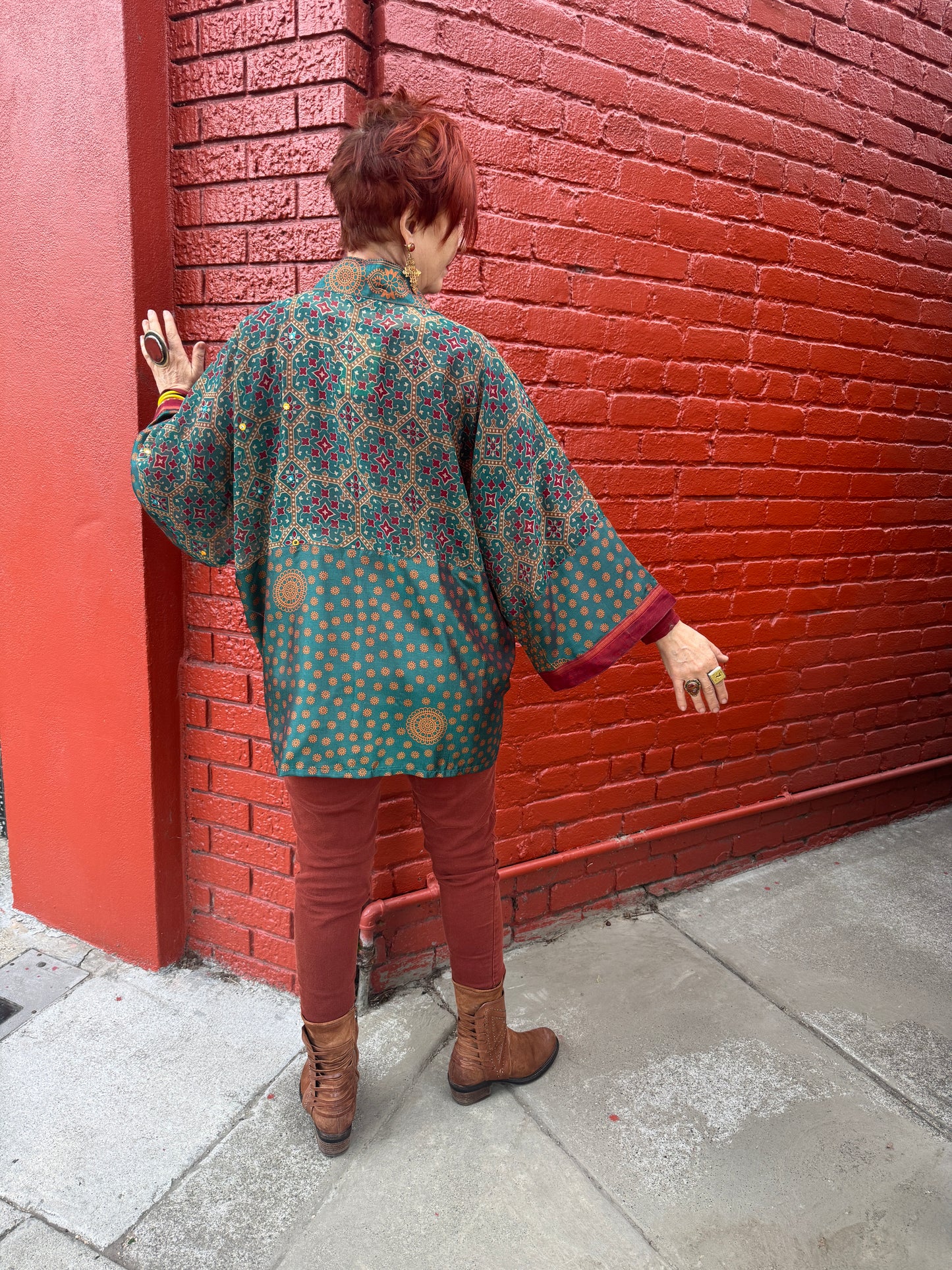 DEEP TEAL TILE PRINT KIMONO