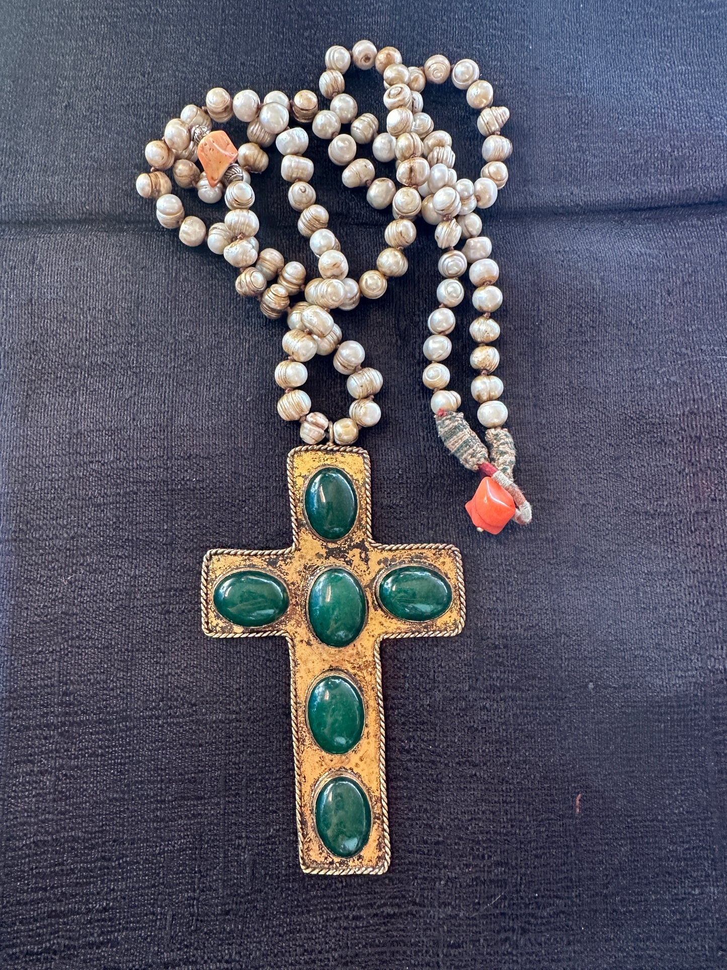GEMSTONE STUDDED CROSSES WITH DIRTY PEARLS NECKLACE