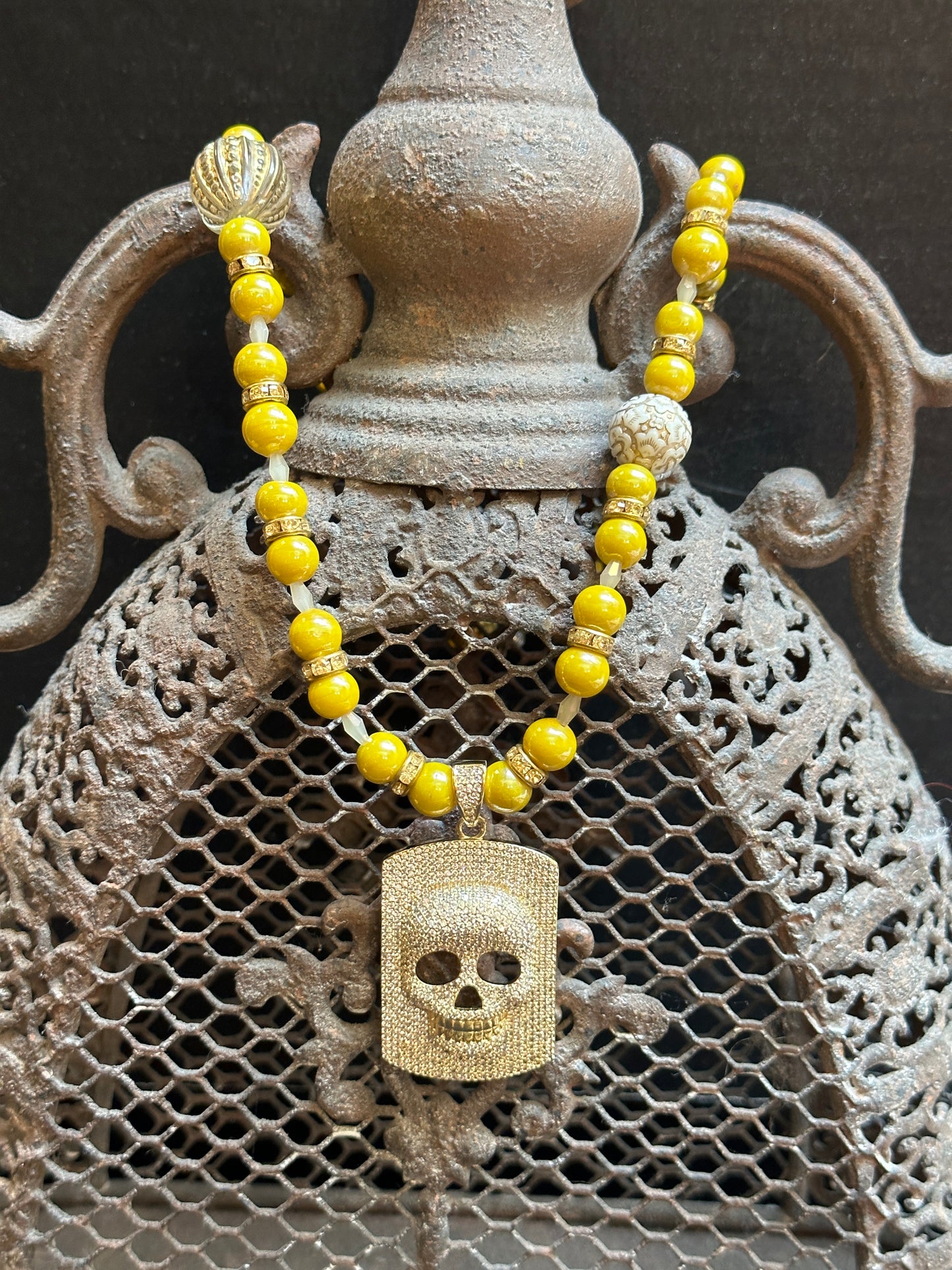 YELLOW FELLOW BLING SKULL NECKLACE