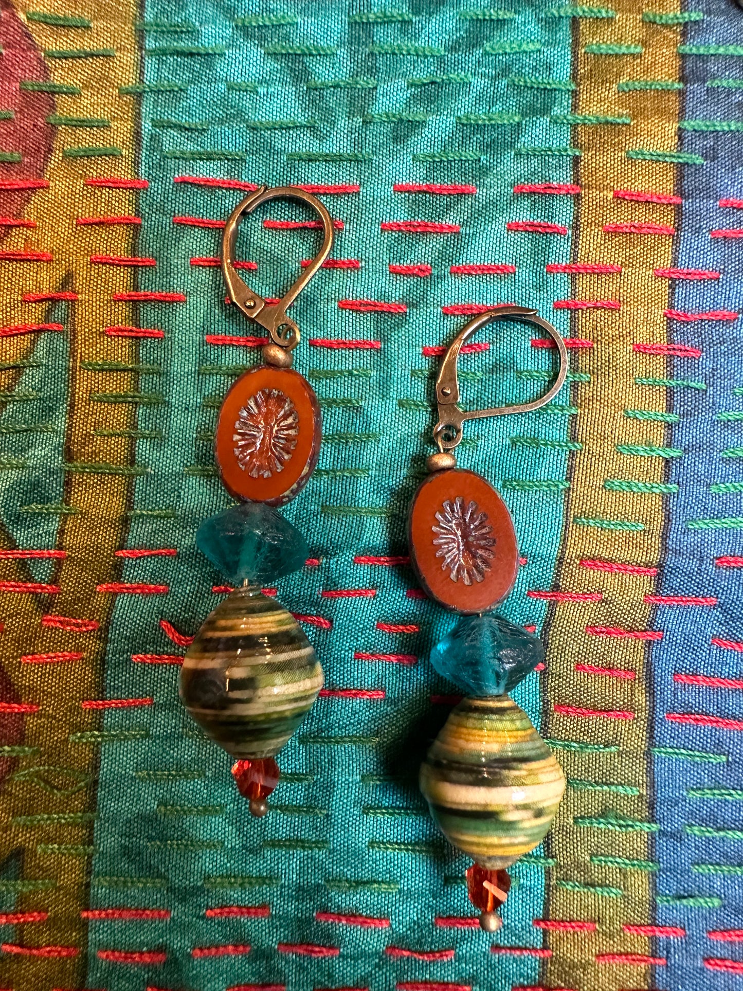 FALL IS IN THE EAR: EARRINGS