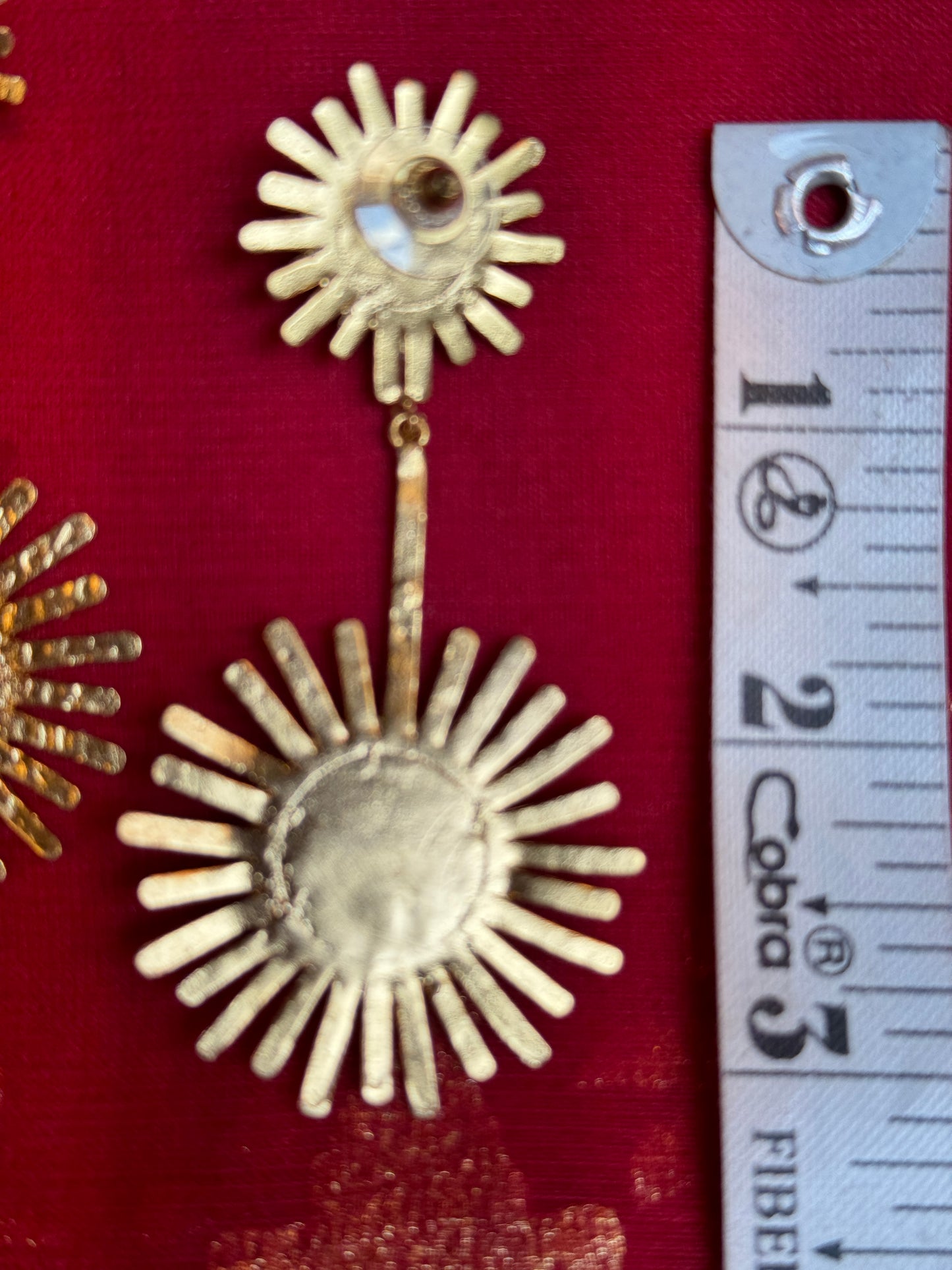 FRESH AS A DAISY EARRINGS