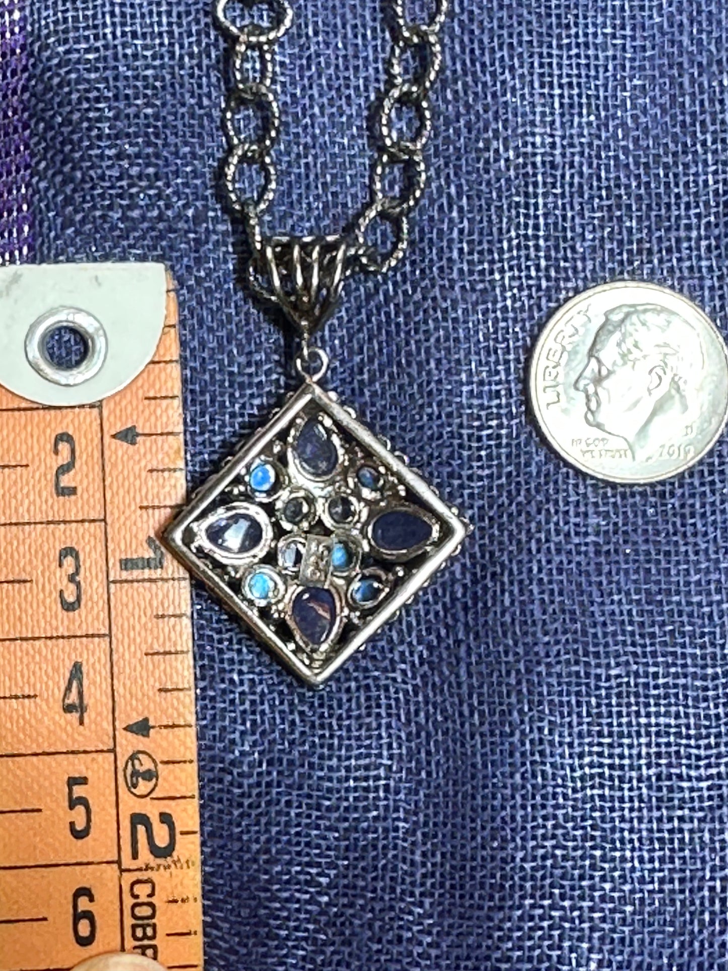 SQUARE DIAMOND TANZANITE NECKLACE