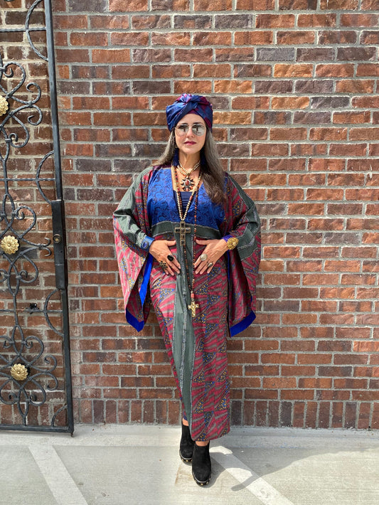 Caftan silky synthetic butterfly sleeves Andrea Serrahn Serrahna