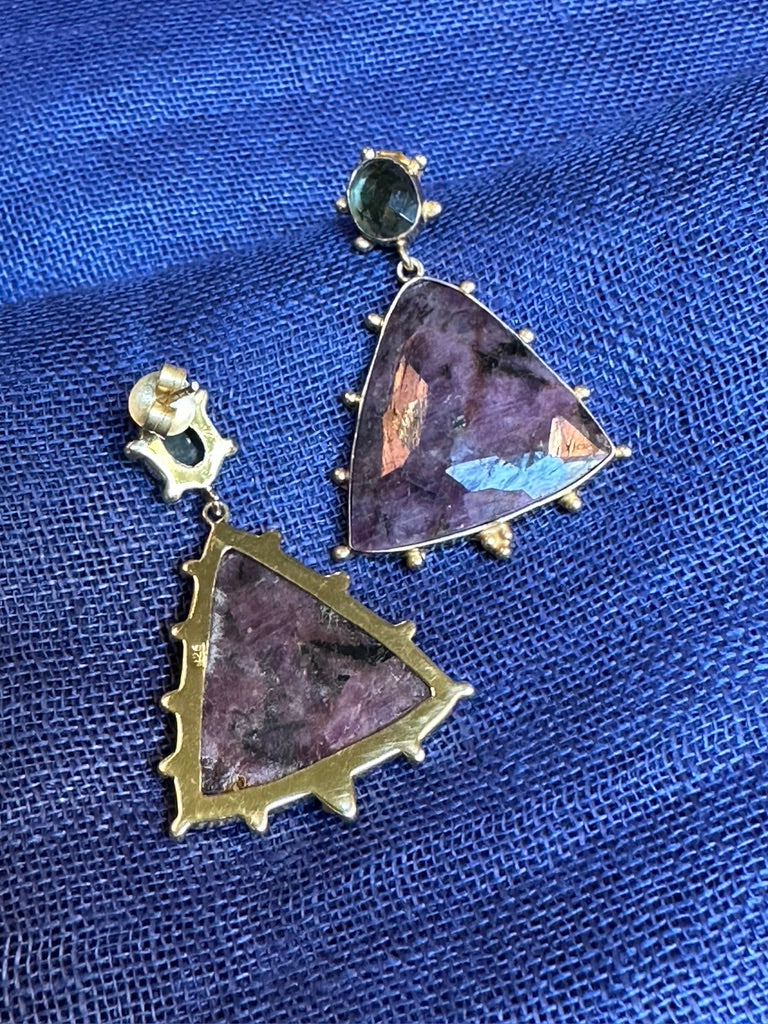 RADIANT RUBY PYRAMID EARRINGS